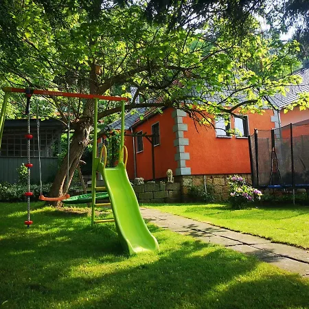 Franz - An Der Elbe, Mit Grossem Garten Holiday home *