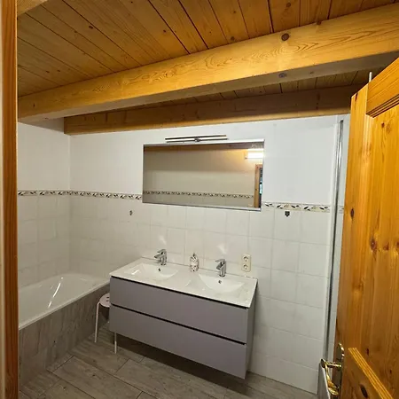 Franz - An Der Elbe, Mit Grossem Garten Holiday home Pirna