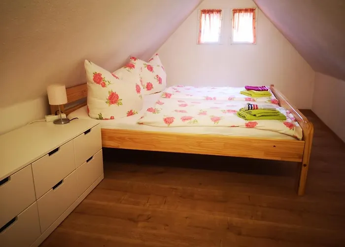 Franz - An Der Elbe, Mit Großem Garten Ferienhaus Pirna