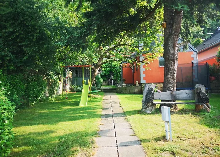 Franz - An Der Elbe, Mit Großem Garten Ferienhaus Pirna