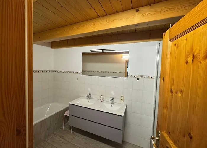 Franz - An Der Elbe, Mit Großem Garten Ferienhaus Pirna